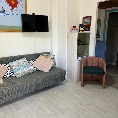 Al Mare Vicino Olbia Apartment *