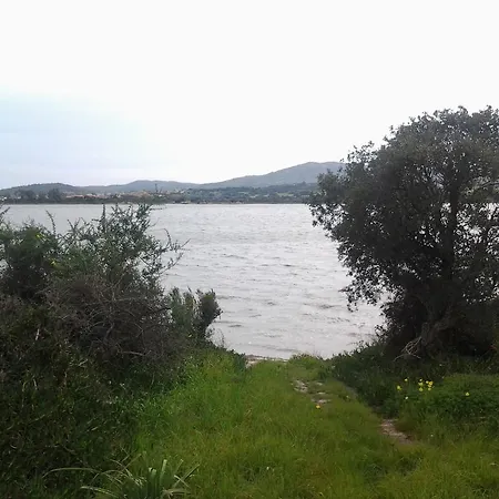 Al Mare Vicino Olbia Apartment Murta Maria